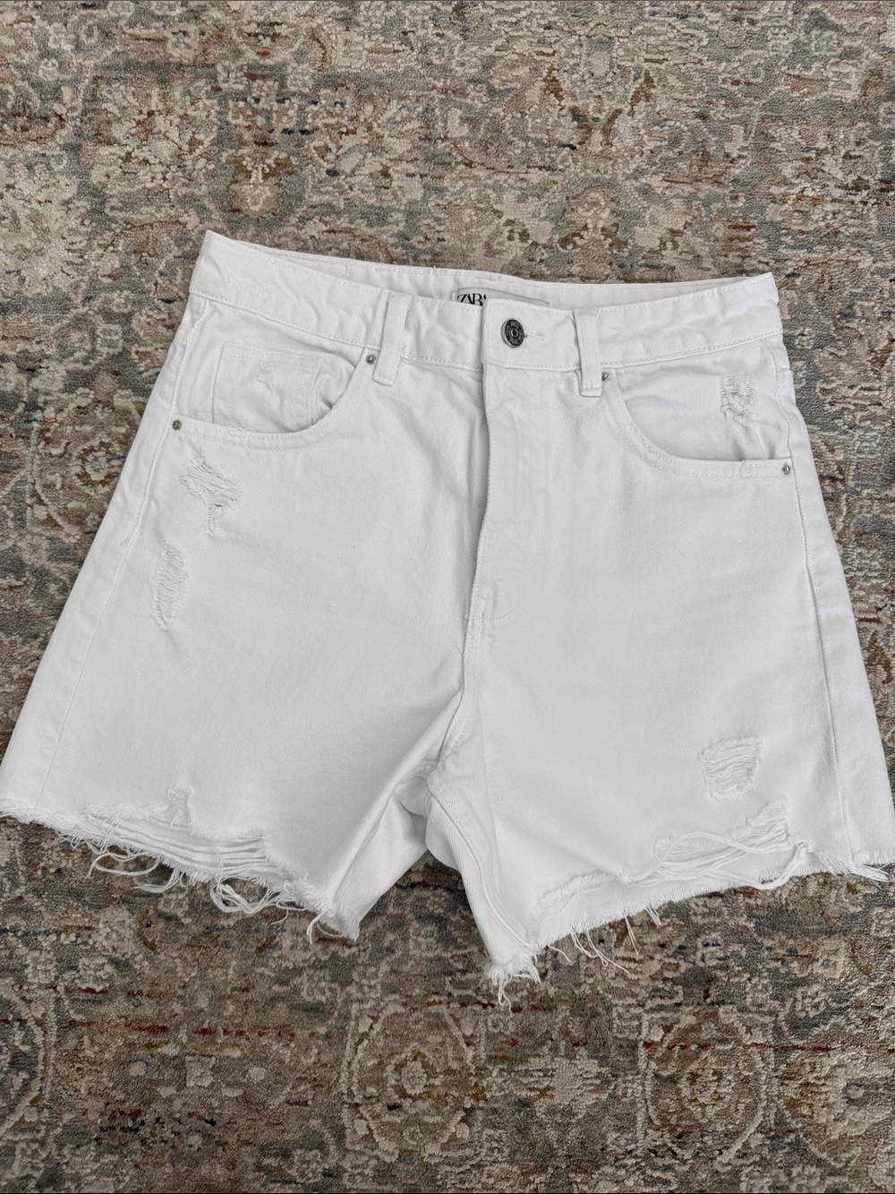 Zara White Distressed Denim Jean Shorts 36 4 US small like new